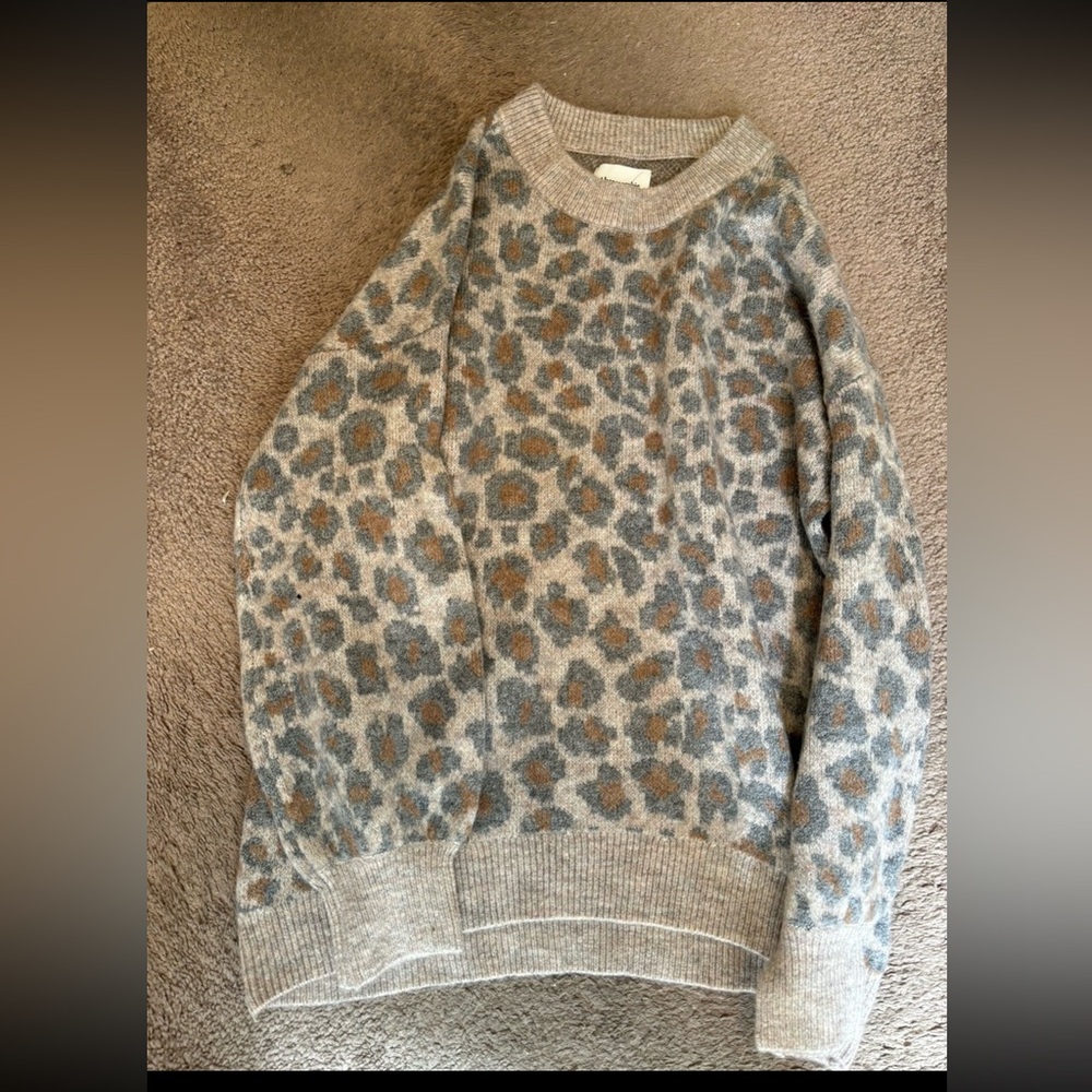 Abercrombie leopard sweater